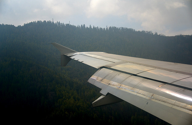 6.1387444966.wings-clipping-the-mountainside