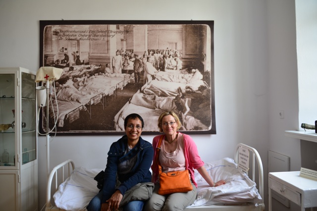 1.1372636800.at-the-medical-museum